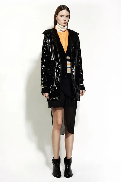 Look 15